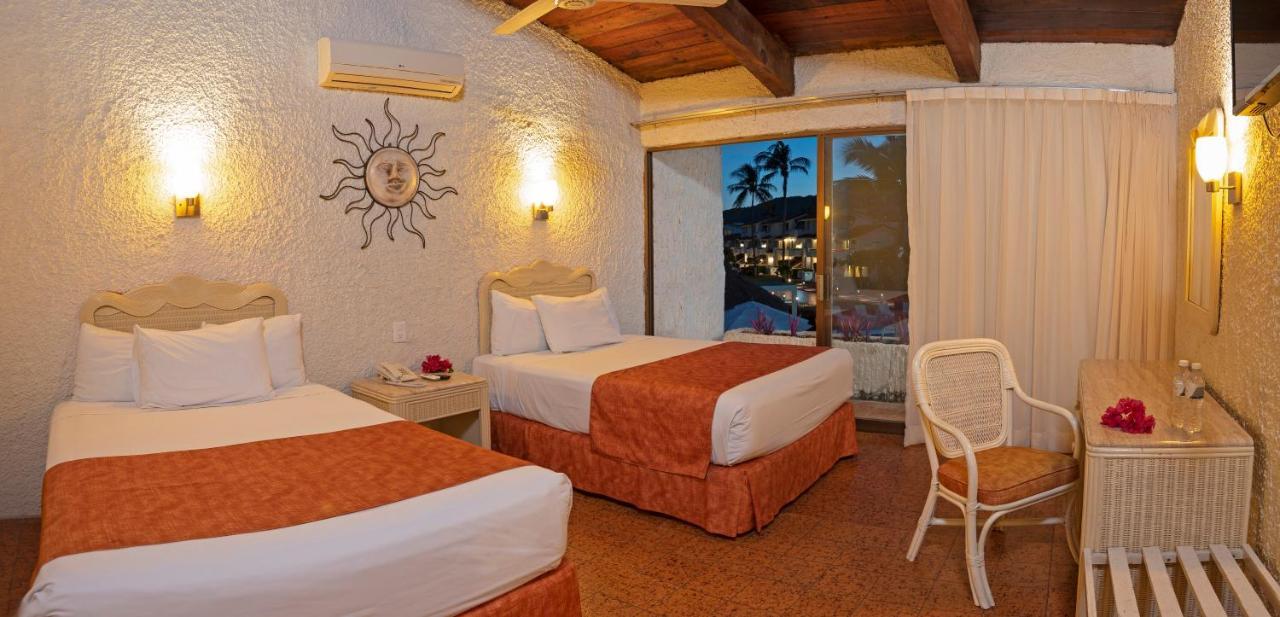Cabo Blanco Hotel And Marina Барра-де-Навідад Екстер'єр фото