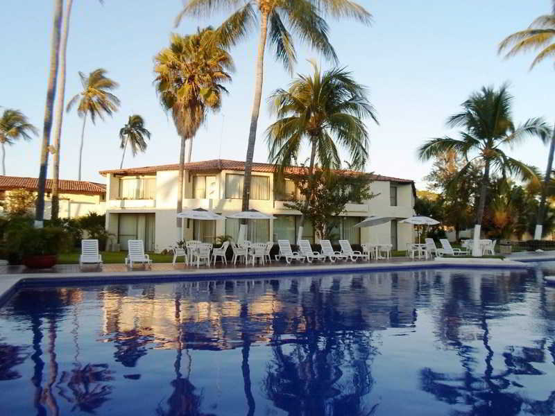 Cabo Blanco Hotel And Marina Барра-де-Навідад Екстер'єр фото
